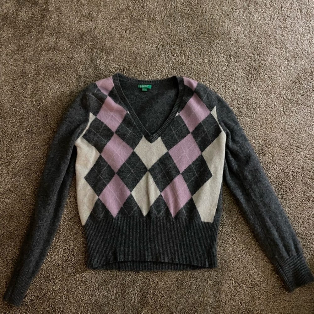 United Colors of Benetton, grey pink and white plaid sweater, vintage